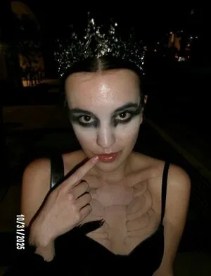 Zoe Liddell OnlyFans Leaked Free Thumbnail Picture - #MLL3UyoqPS
