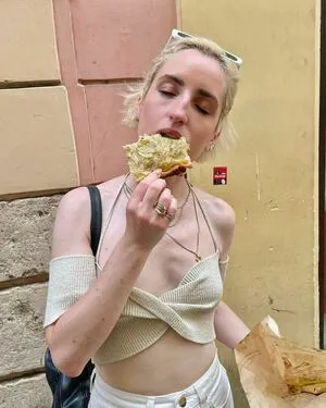Zoe Lister Jones OnlyFans Leaked Free Thumbnail Picture - #1b3rjXG5Tr