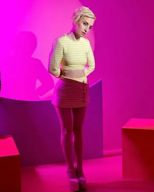 Zoe Lister Jones OnlyFans Leaked Free Thumbnail Picture - #BpSik3qglx