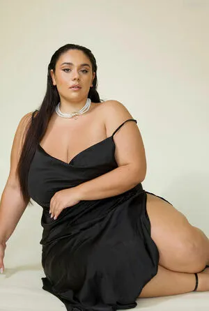 Zoe Ltizia Flindris OnlyFans Leaked Free Thumbnail Picture - #xFiANZB5V6