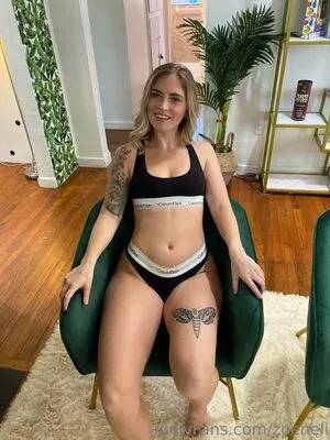 Zoe Neli OnlyFans Leaked Free Thumbnail Picture - #SWuSDaCOfV
