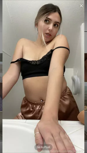 Zoe Nicole OnlyFans Leaked Free Thumbnail Picture - #dD3U1CHoIy
