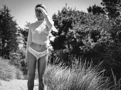 Zoe Phillips OnlyFans Leaked Free Thumbnail Picture - #9KaK2rodK9