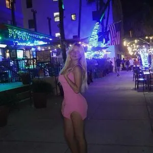 Zoe Riser Zoe Riser Zoeriserr Zoe Riserr OnlyFans Leaked Free Thumbnail Picture - #Ww0WYrvJ3E