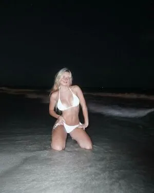 Zoe Riser Zoe Riser Zoeriserr Zoe Riserr OnlyFans Leaked Free Thumbnail Picture - #YpgzmInIlv