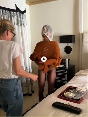 Zoe Saldana OnlyFans Leaked Free Thumbnail Picture - #SX2tjGzrDI