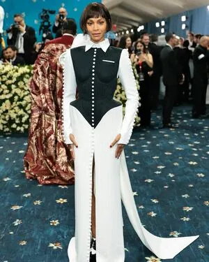 Zoe Saldana OnlyFans Leaked Free Thumbnail Picture - #VMw4YkTAqT