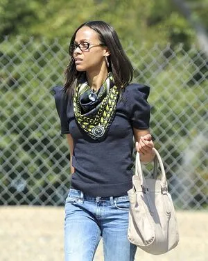 Zoe Saldana OnlyFans Leaked Free Thumbnail Picture - #omERcXMyIu