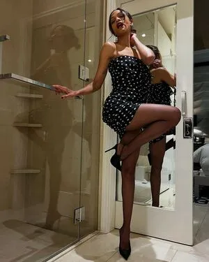 Zoe Saldana OnlyFans Leaked Free Thumbnail Picture - #uSdF5X4uG0