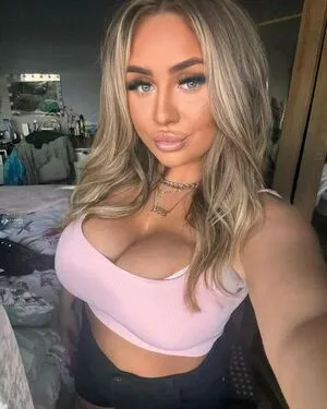 Zoe Sarah OnlyFans Leaked Free Thumbnail Picture - #ExTlStSYco