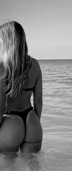 Zoe Schwedler OnlyFans Leaked Free Thumbnail Picture - #9rAPBEvmN1