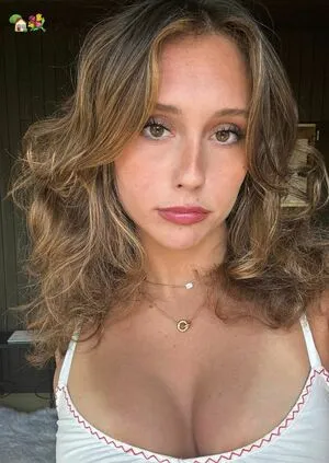 Zoe Simmons OnlyFans Leaked Free Thumbnail Picture - #9aKjGe80pC