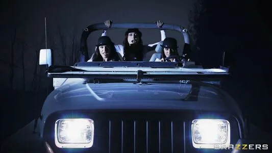 Zoe Voss OnlyFans Leaked Free Thumbnail Picture - #PTFiCZP4D8