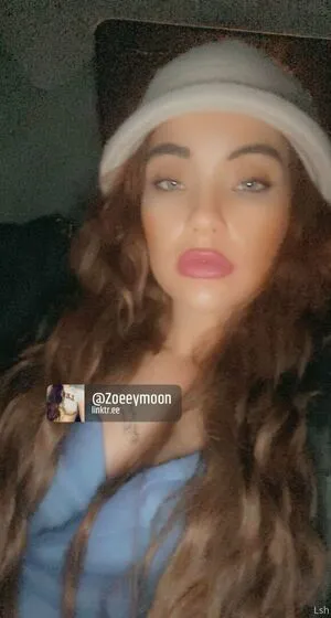 Zoee12 OnlyFans Leaked Free Thumbnail Picture - #elSRWW0r21