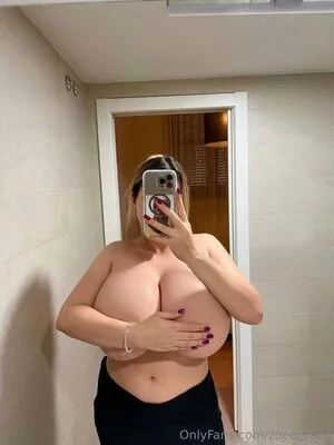 Zoeegrace OnlyFans Leaked Free Thumbnail Picture - #zUwyVAxpL0