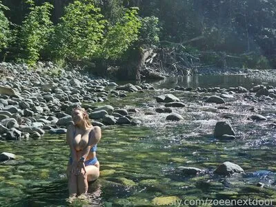 Zoeenextdoor OnlyFans Leaked Free Thumbnail Picture - #YOs684FYCH