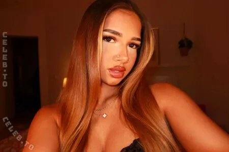 Zoesalg OnlyFans Leaked Free Thumbnail Picture - #FTDoApibog