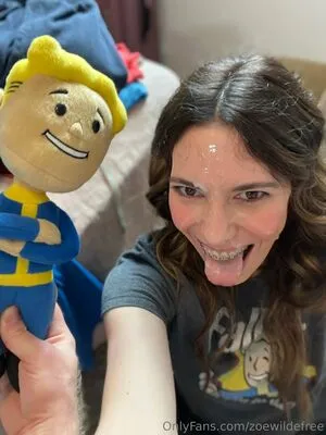 Zoewildefree OnlyFans Leaked Free Thumbnail Picture - #7WAKtKnxed