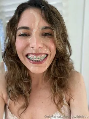 Zoewildefree OnlyFans Leaked Free Thumbnail Picture - #YrdwGl0neW