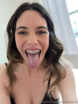Zoewildefree OnlyFans Leaked Free Thumbnail Picture - #ZGlZT0RZnn