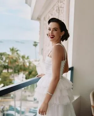 Zoey Deutch OnlyFans Leaked Free Thumbnail Picture - #3XfuaHrLrf