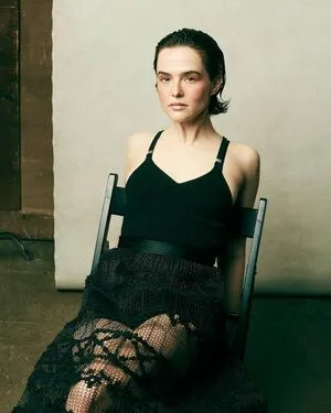 Zoey Deutch OnlyFans Leaked Free Thumbnail Picture - #5s6t8PHxZh