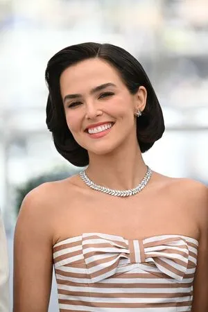 Zoey Deutch OnlyFans Leaked Free Thumbnail Picture - #CDmtskHoeO