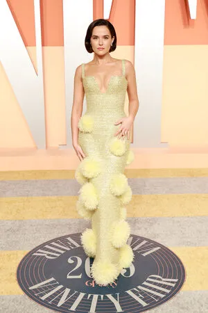 Zoey Deutch OnlyFans Leaked Free Thumbnail Picture - #TXM953NLK0