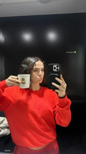 Zoey Deutch OnlyFans Leaked Free Thumbnail Picture - #Toa9FH6ItA