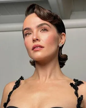 Zoey Deutch OnlyFans Leaked Free Thumbnail Picture - #aY23MviNiG