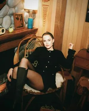 Zoey Deutch OnlyFans Leaked Free Thumbnail Picture - #cAxpTwDAxc