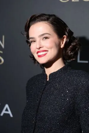 Zoey Deutch OnlyFans Leaked Free Thumbnail Picture - #gtRXUNV4vf