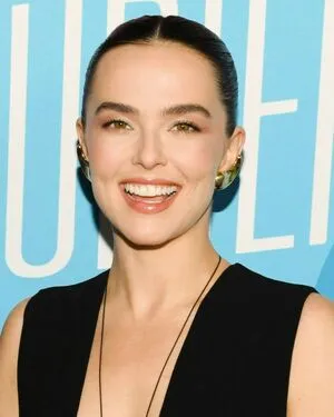 Zoey Deutch OnlyFans Leaked Free Thumbnail Picture - #y7thTZUPsg