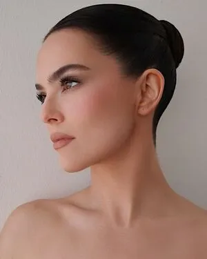 Zoey Deutch OnlyFans Leaked Free Thumbnail Picture - #yd4LAyy42u