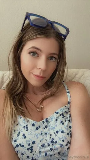 Zoeybrooks18 OnlyFans Leaked Free Thumbnail Picture - #kiIV54NmeC