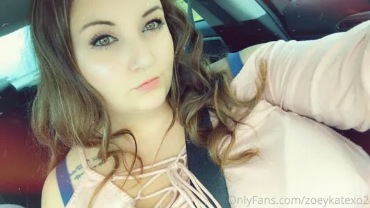 Zoeykatexo2 OnlyFans Leaked Free Thumbnail Picture - #9AM7rg45i6