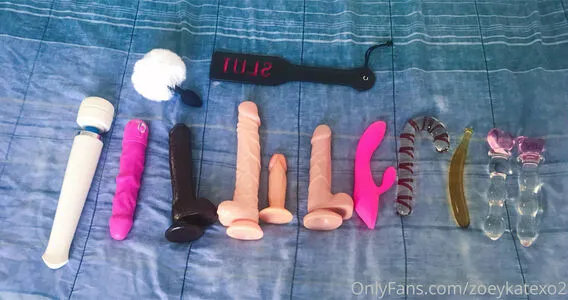Zoeykatexo2 OnlyFans Leaked Free Thumbnail Picture - #iFpmLtkoJ2