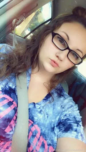 Zoeykatexo2 OnlyFans Leaked Free Thumbnail Picture - #lB5RFuU8qB