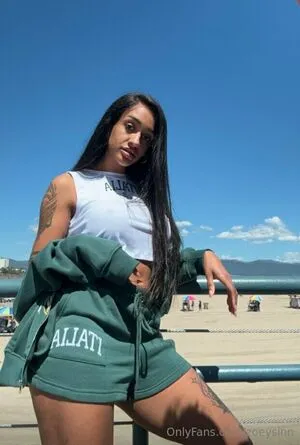 Zoeysinnfree OnlyFans Leaked Free Thumbnail Picture - #21ROB7g6CR