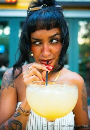 Zoeysinnfree OnlyFans Leaked Free Thumbnail Picture - #3DukKtFaJQ