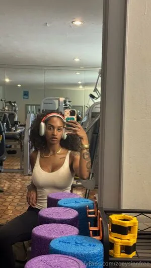 Zoeysinnfree OnlyFans Leaked Free Thumbnail Picture - #hT4IeSC9nD