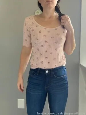 Zoeytryingnewthings OnlyFans Leaked Free Thumbnail Picture - #NiYGM7jXK5