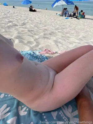 Zoeytryingnewthings OnlyFans Leaked Free Thumbnail Picture - #ZAaJsobG90