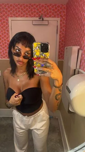 Zoeyxsinn OnlyFans Leaked Free Thumbnail Picture - #gTRnYWGCdM