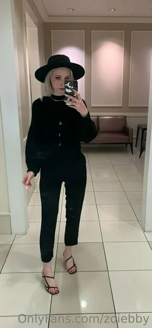 Zoiebby OnlyFans Leaked Free Thumbnail Picture - #uLWhixyx6y