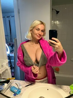 Zoieburgher OnlyFans Leaked Free Thumbnail Picture - #4RTT6HHwoL