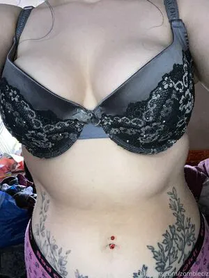 Zombieciz OnlyFans Leaked Free Thumbnail Picture - #WP0qaxf7vV