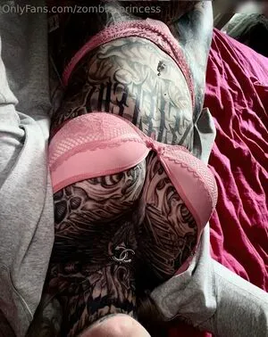 Zombieprinzessin OnlyFans Leaked Free Thumbnail Picture - #44ZZIVTrVb