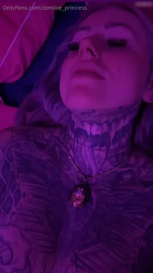 Zombieprinzessin OnlyFans Leaked Free Thumbnail Picture - #8qIC5bPwVk
