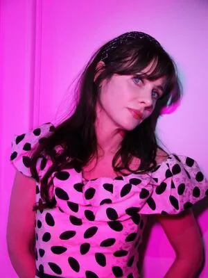 Zooey Deschanel OnlyFans Leaked Free Thumbnail Picture - #3hw5bubcEj